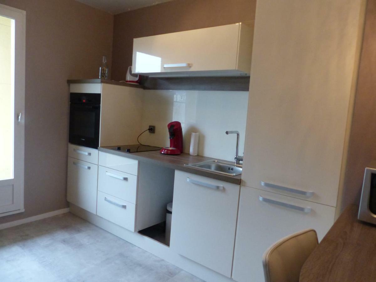 Appartement au calme, avec parc privé, 50m du tram Tours Exterior foto