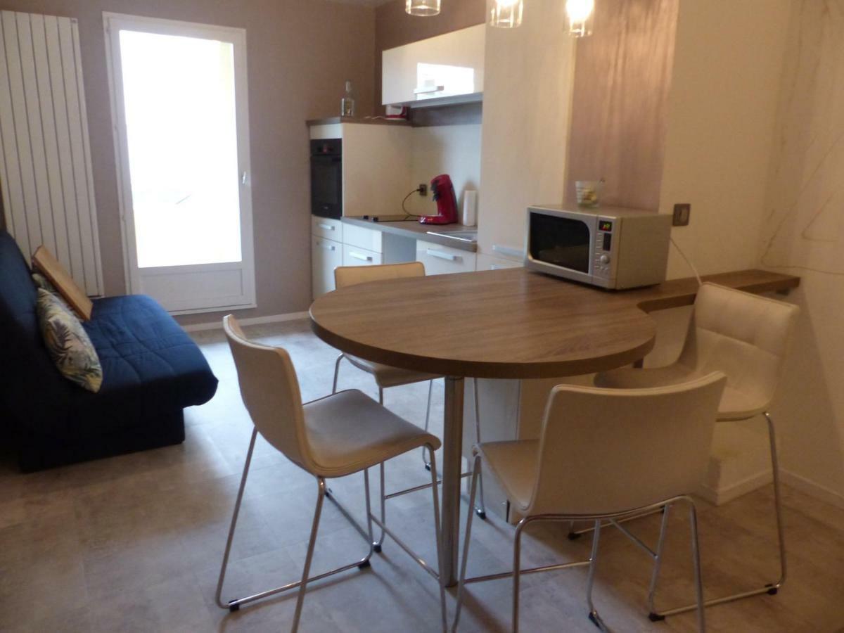 Appartement au calme, avec parc privé, 50m du tram Tours Exterior foto